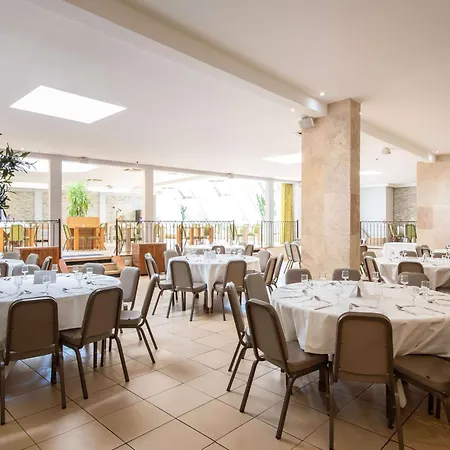 Mercure Arles Centre Arenes 4*